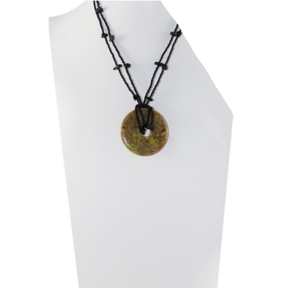 SAVVY Cie beaded black onyx and epidot necklace - Picture 1 of 6